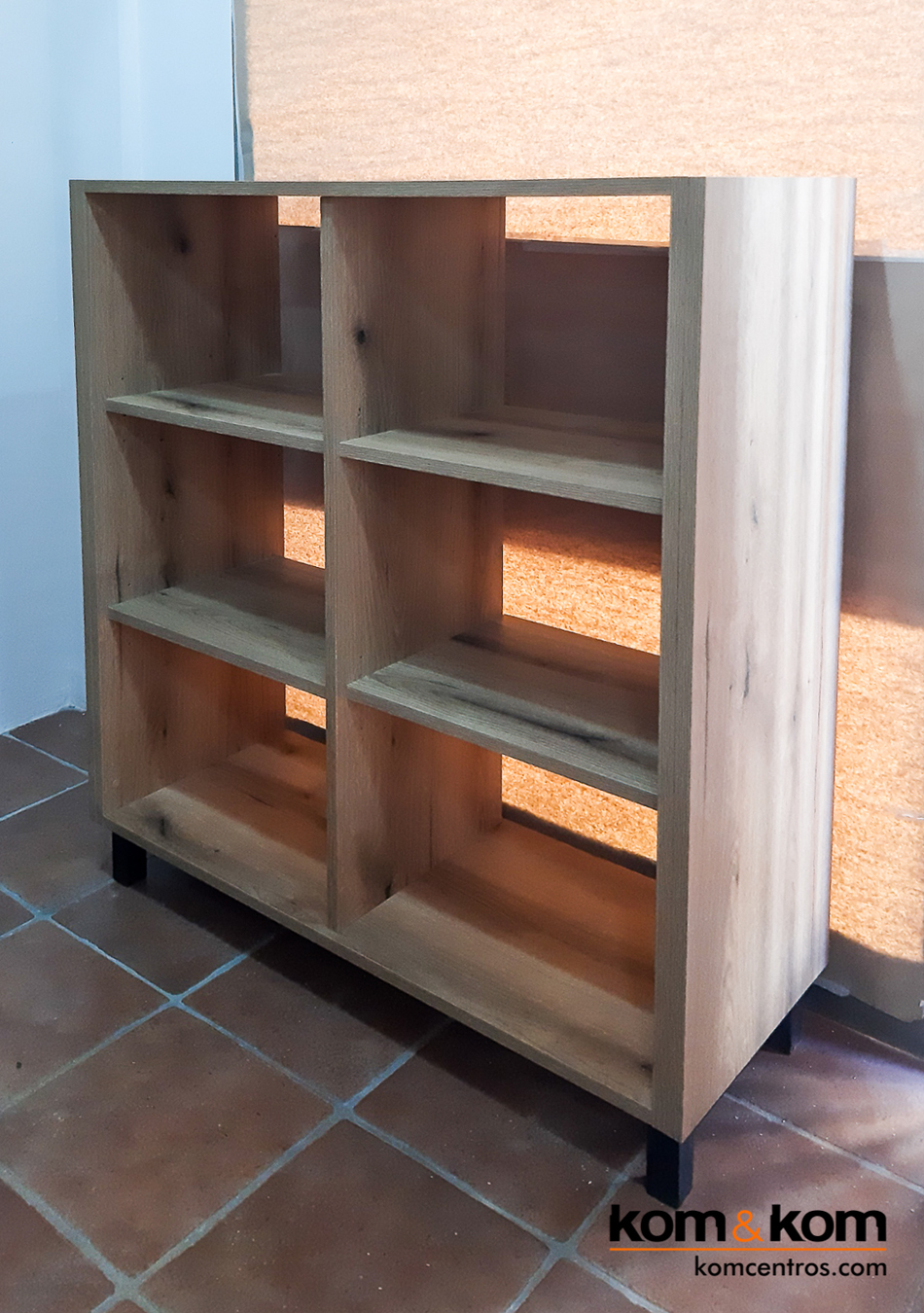mueble hecho a medida para cafetería